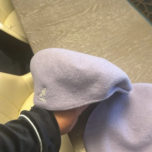 Kangol hat brand new with tags lavender
The wool 504 - Picture 2 of 4